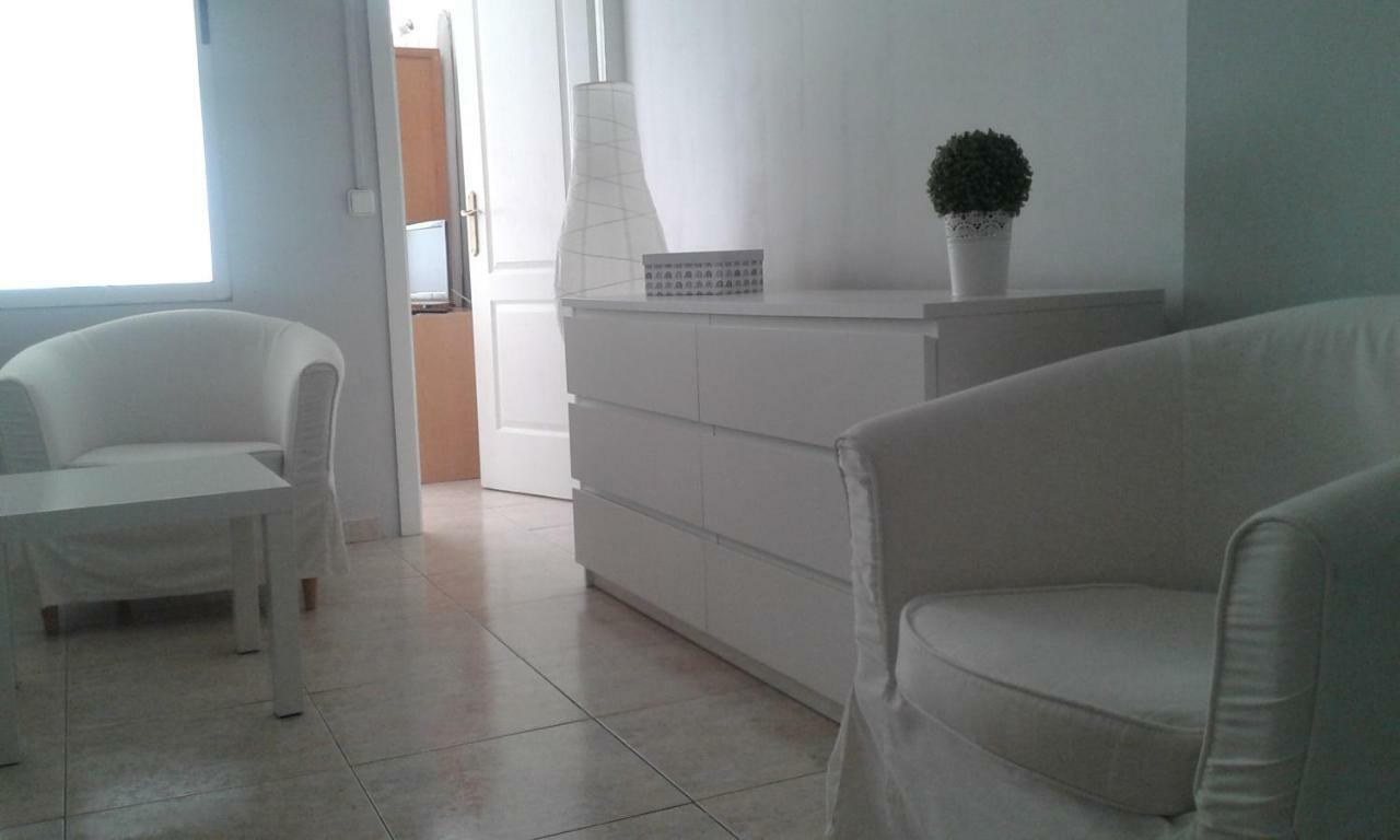 Apartment Close To Yumbo,Free Parking Плая дел Инглес Екстериор снимка